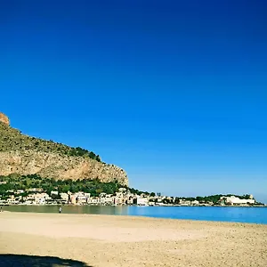 Green House Beach Guest house Mondello